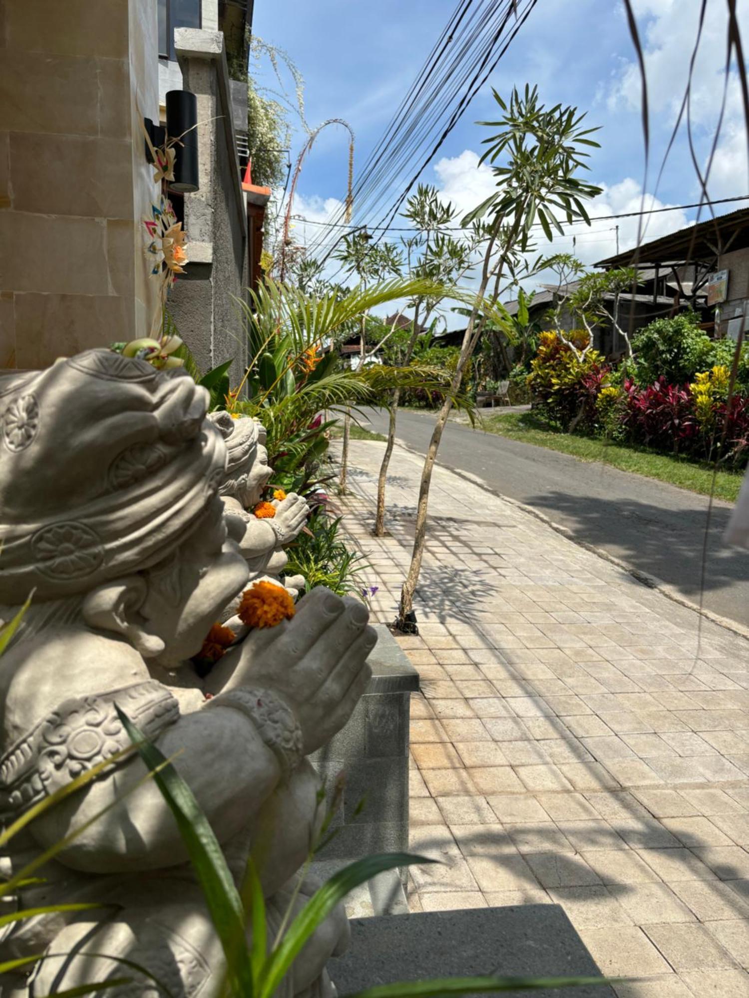 Cempaka Kembar Guest House Ubud  Ngoại thất bức ảnh