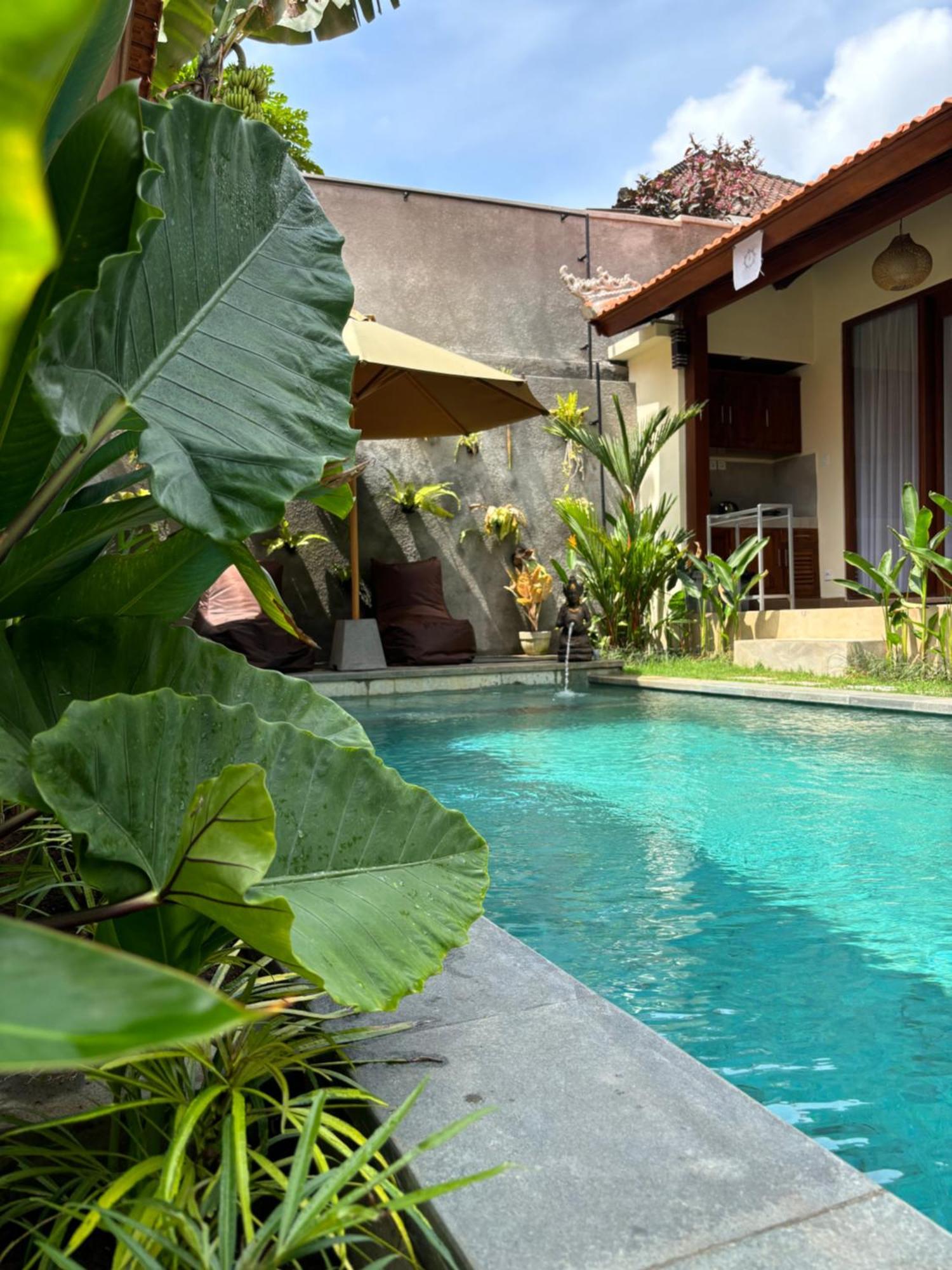 Cempaka Kembar Guest House Ubud  Ngoại thất bức ảnh